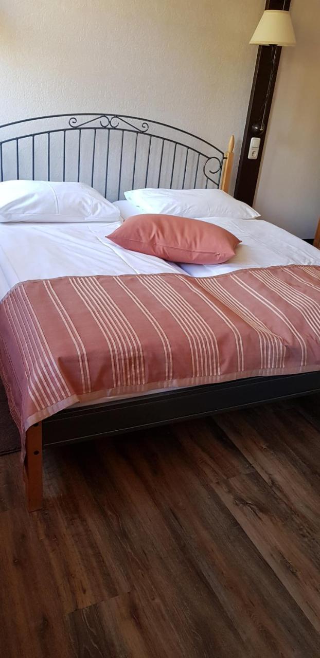 Hotel Am Untreusee Хоф Экстерьер фото